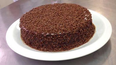Eggless Chocolate Cake